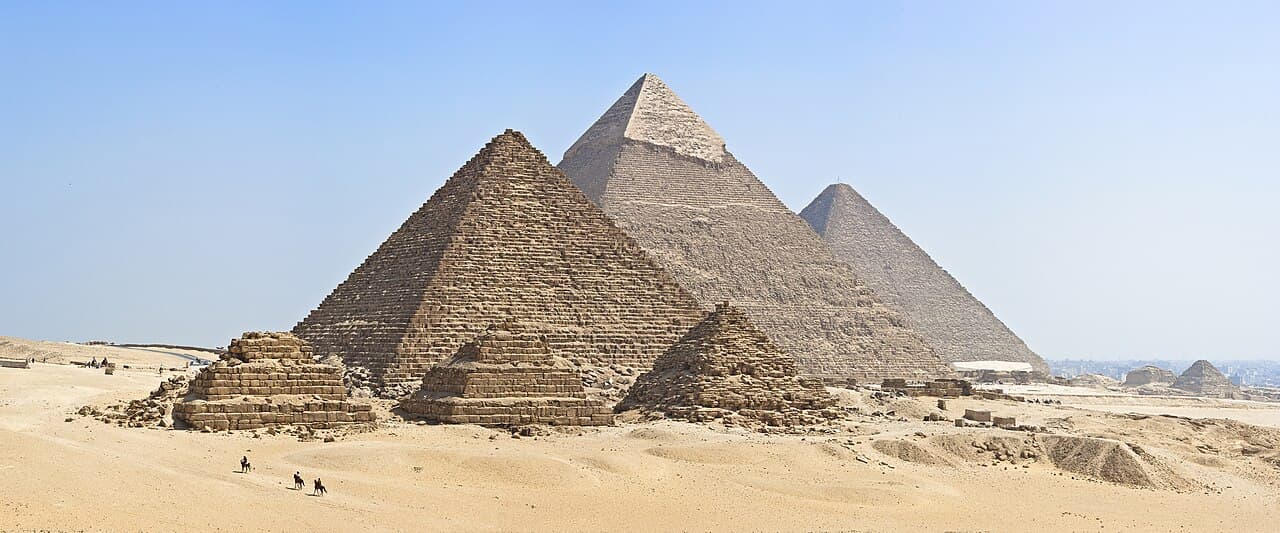 Egypt: Nile, Pyramids & Luxor